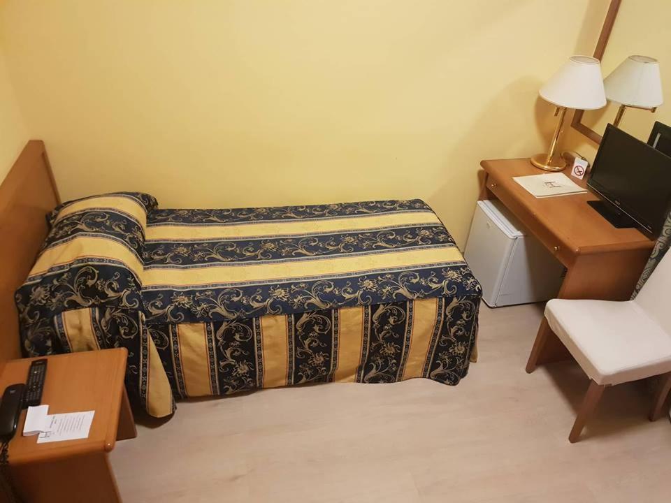 Hotel Casa Rossa Montecatini Terme Eksteriør billede