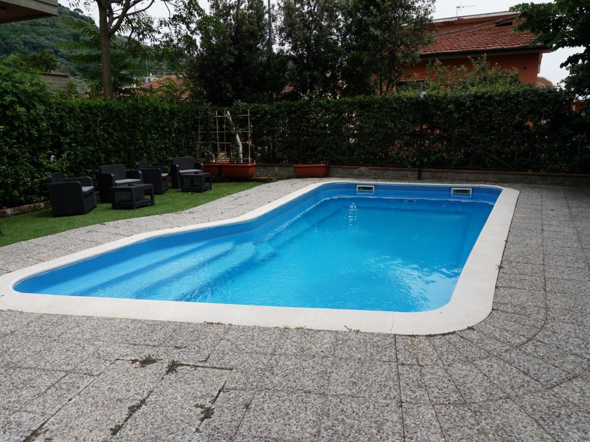 Hotel Casa Rossa Montecatini Terme Eksteriør billede